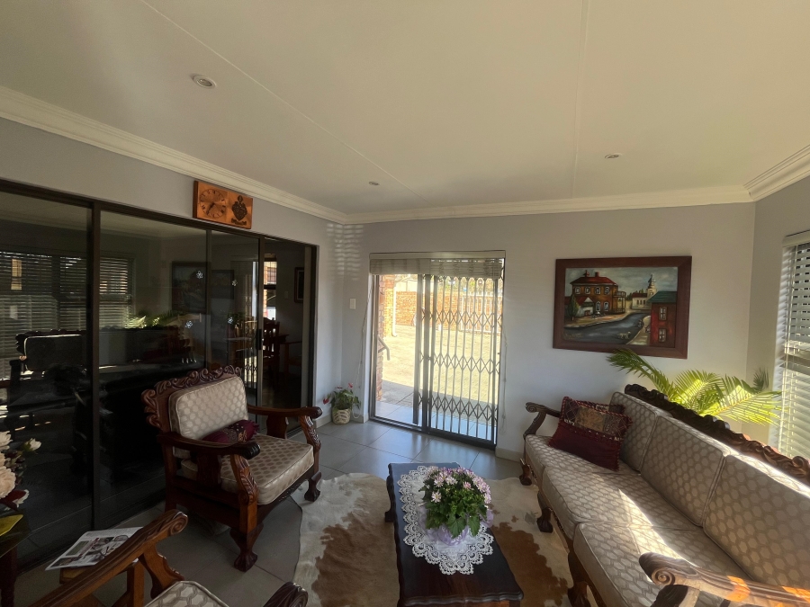 3 Bedroom Property for Sale in Frankfort Free State